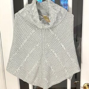 Crazy 8 Cozy Gray Knit Poncho Cape Girls M NWT